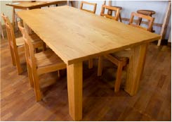 安藤さん 作テーブル